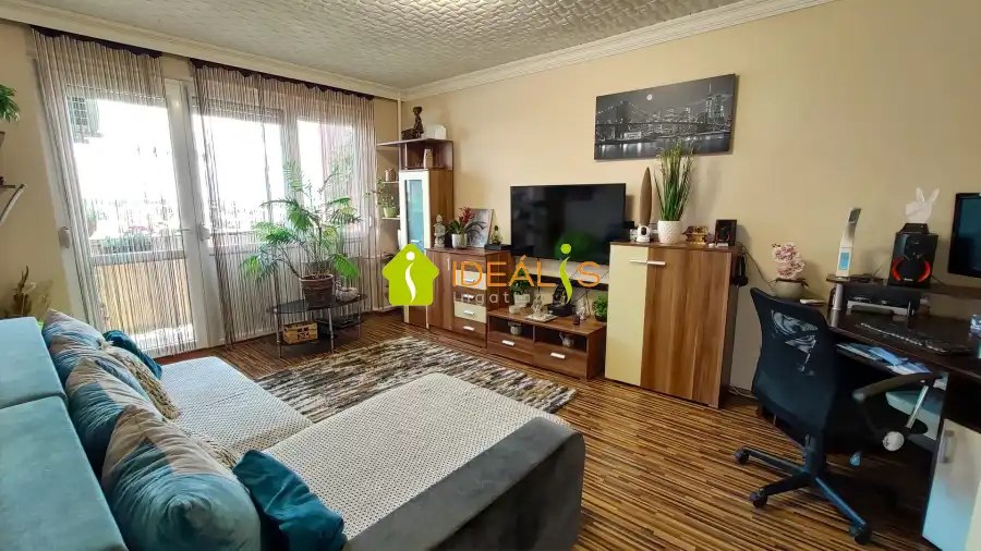 Albérlet, kiadó panellakás, Győr