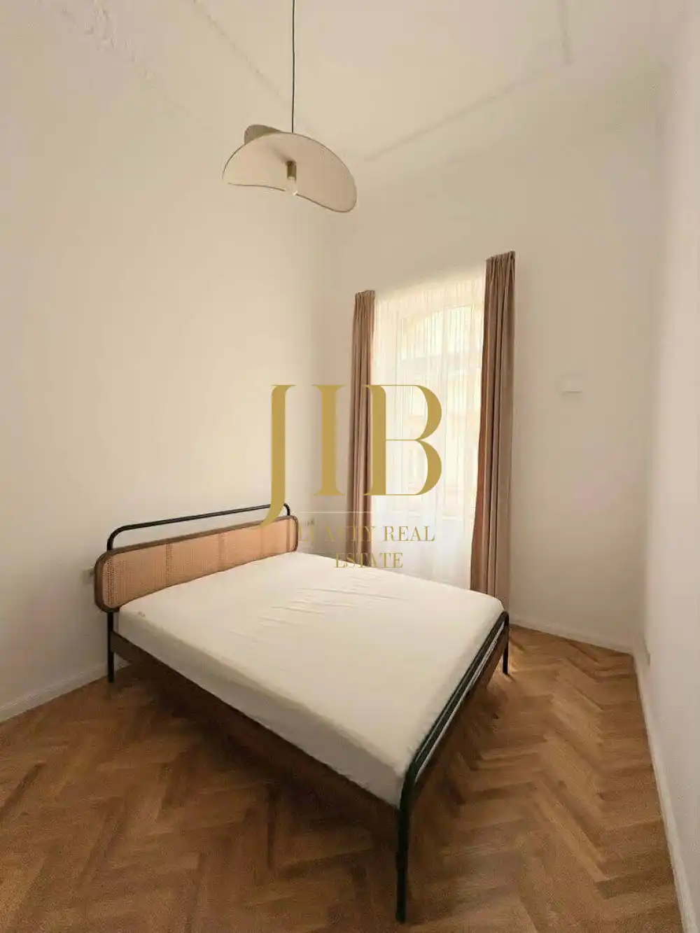 Budapest, VI. kerület - Terézváros (Nagykörúton kívül)