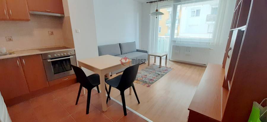 Albérlet, kiadó újszerű téglalakás, Budapest, XI. kerület