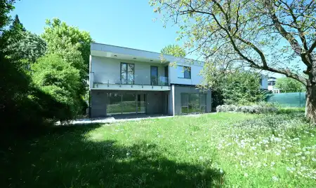 kiadó családi ház, Budapest, II. kerület