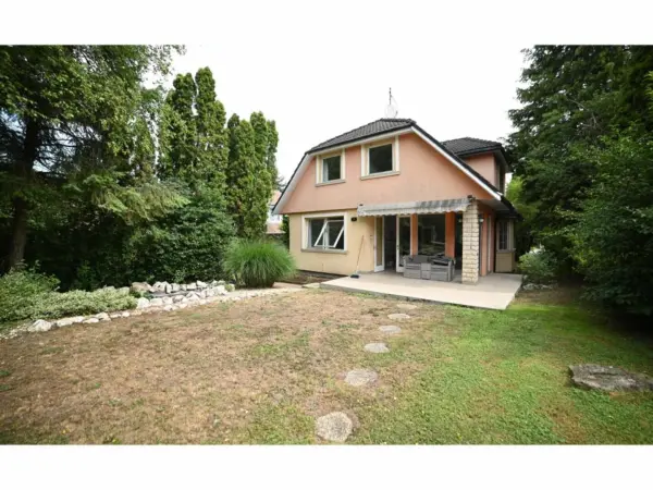 Kiadó családi ház, Budapest, II. kerület 5+1 szoba 270 m² 800 E Ft/hó