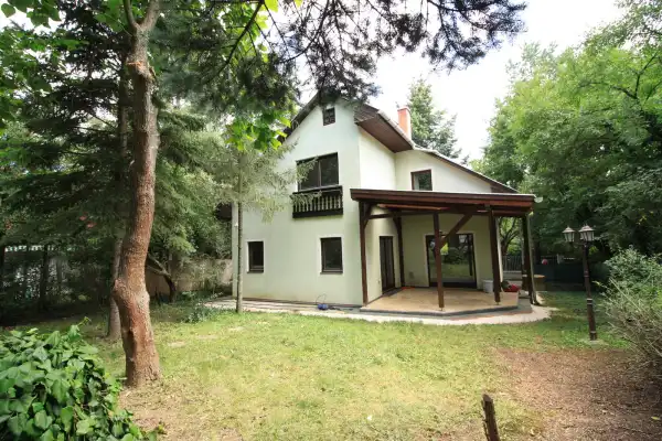 Kiadó családi ház, Budapest, II. kerület 4 szoba 180 m² 580 E Ft/hó