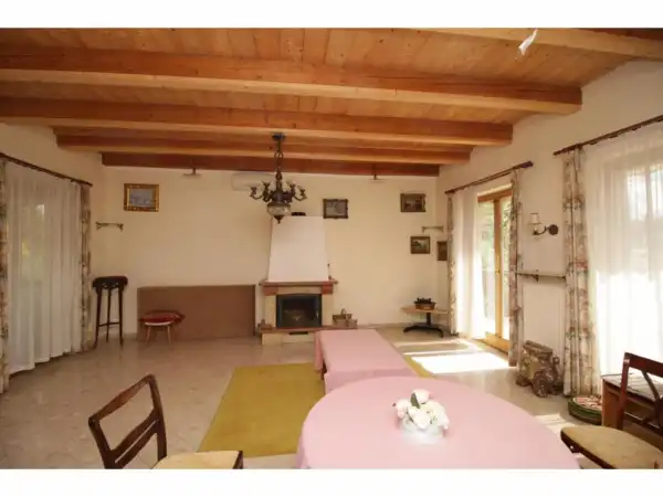 Kiadó ikerház, Budapest, II. kerület 6 szoba 200 m² 600 E Ft/hó