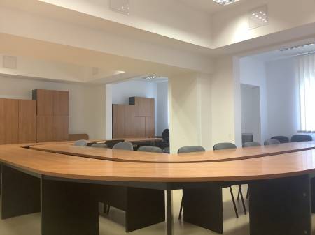 kiadó irodaház, Békéscsaba kiadó irodaház, Békéscsaba