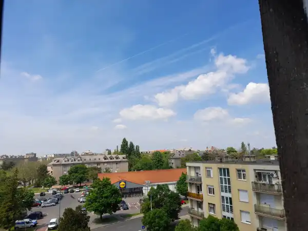 Kiadó panel lakás, Dunaújváros 1 szoba 35 m² 80 E Ft/hó