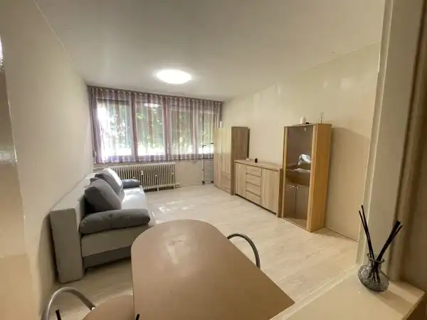 Kiadó panel lakás, Eger 1 szoba 29 m² 120 E Ft/hó