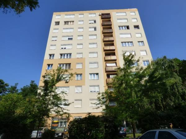kiadó panel lakás, Kecskemét