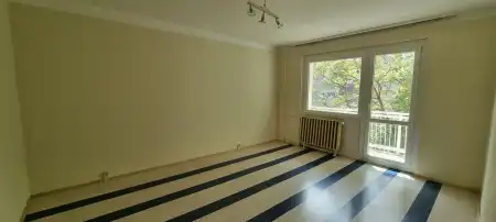 Kiadó panel lakás, Paks 2 szoba 40 m² 120 E Ft/hó
