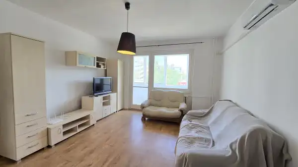 Kiadó panel lakás, Paks 2 szoba 54 m² 165 E Ft/hó