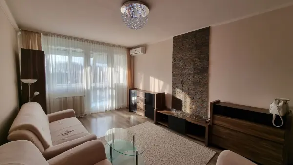 Kiadó panel lakás, Paks 2+1 szoba 60 m² 200 E Ft/hó
