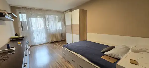 Kiadó panel lakás, Paks 2 szoba 50 m² 200 E Ft/hó
