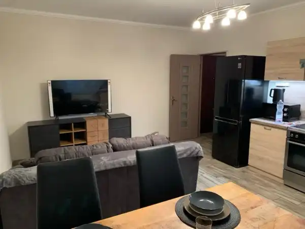 Kiadó panel lakás, Paks 2 szoba 50 m² 200 E Ft/hó