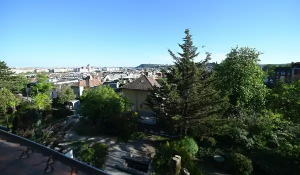 Kiadó sorház, Budapest, II. kerület 4 szoba 117 m² 617 E Ft/hó