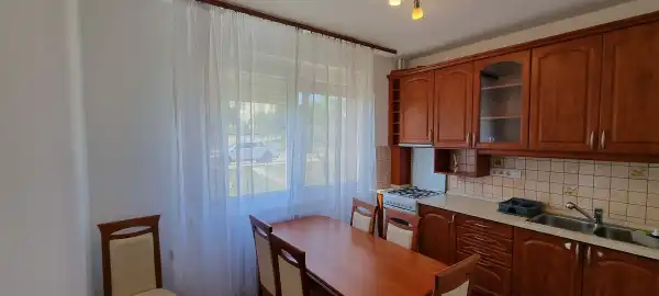Kiadó sorház, Paks 3 szoba 80 m² 165 E Ft/hó
