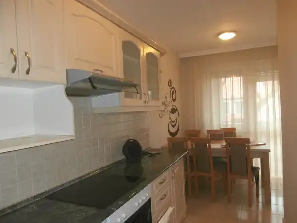 Kiadó tégla lakás, Békéscsaba 2 szoba 55 m² 130 E Ft/hó