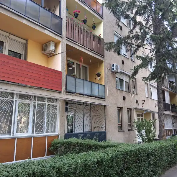 Kiadó tégla lakás, Békéscsaba 2 szoba 55 m² 110 E Ft/hó