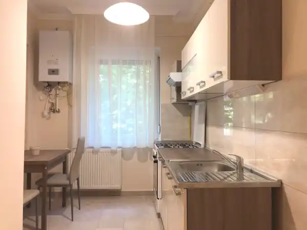 Kiadó tégla lakás, Békéscsaba 1 szoba 41 m² 130 E Ft/hó