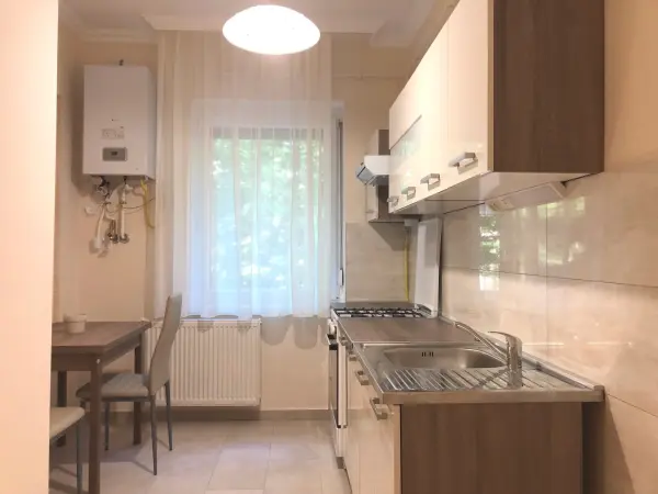 Kiadó tégla lakás, Békéscsaba 1 szoba 41 m² 140 E Ft/hó