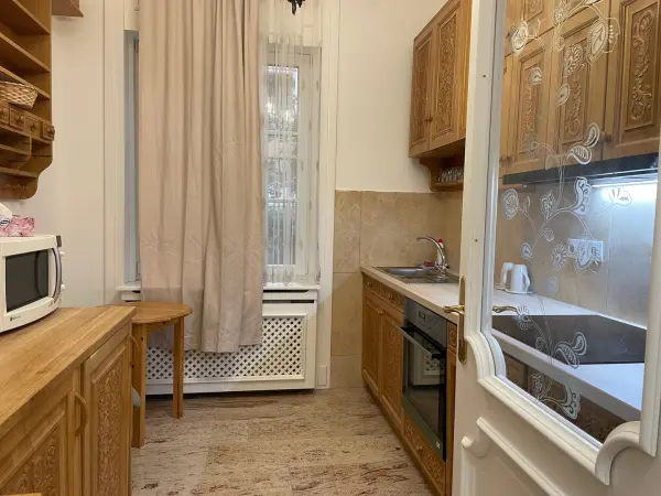 Kiadó tégla lakás, Budapest, I. kerület 4 szoba 135 m² 1.35 M Ft/hó