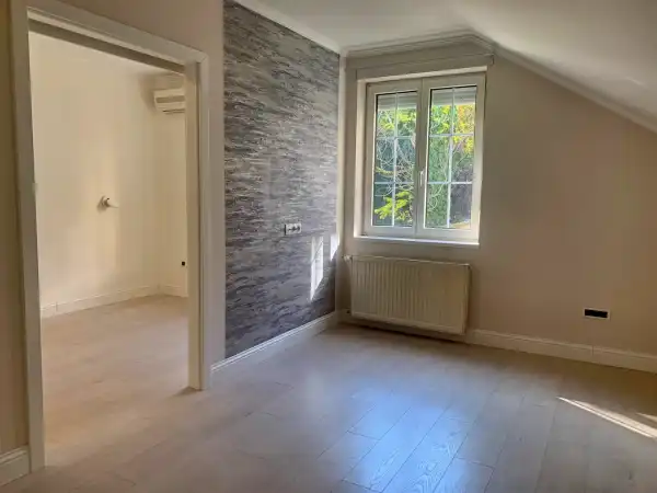 Kiadó tégla lakás, Budapest, I. kerület 2 szoba 53 m² 395 E Ft/hó