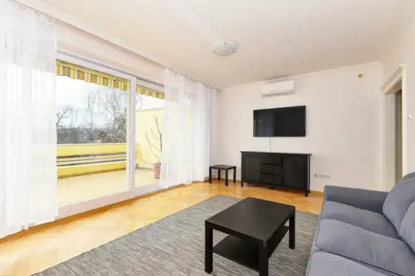 Kiadó tégla lakás, Budapest, II. kerület 4 szoba 120 m² 582 E Ft/hó