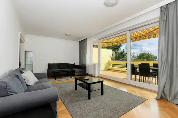 Kiadó tégla lakás, Budapest, II. kerület 4 szoba 110 m² 606 E Ft/hó