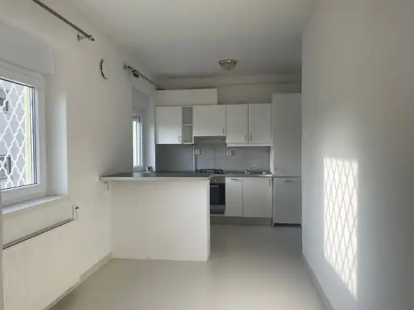 Kiadó tégla lakás, Budapest, II. kerület 4 szoba 110 m² 524 E Ft/hó