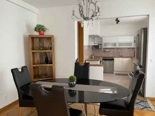 Kiadó tégla lakás, Budapest, II. kerület 6 szoba 217 m² 1.13 M Ft/hó