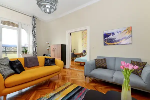 Kiadó tégla lakás, Budapest, II. kerület 4 szoba 130 m² 850 E Ft/hó
