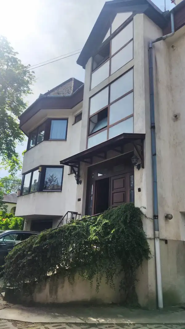 Kiadó tégla lakás, Budapest, II. kerület 3 szoba 91 m² 646 E Ft/hó