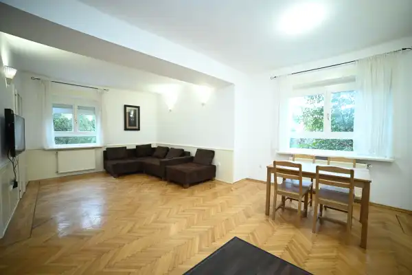 Kiadó tégla lakás, Budapest, II. kerület 1+1 szoba 49 m² 270 E Ft/hó
