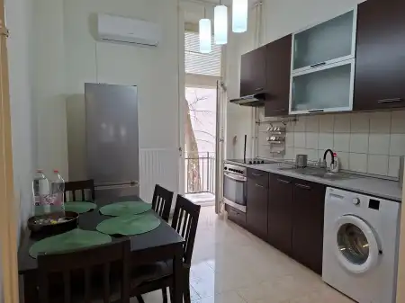 Kiadó tégla lakás, Budapest, II. kerület 2 szoba 59 m² 380 E Ft/hó