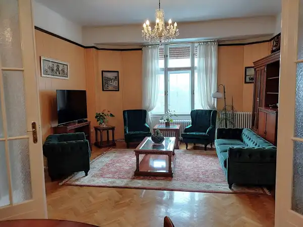 Kiadó tégla lakás, Budapest, II. kerület 2+1 szoba 110 m² 400 E Ft/hó