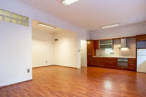 Kiadó tégla lakás, Budapest, II. kerület 1 szoba 45 m² 220 E Ft/hó