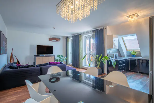 Kiadó tégla lakás, Budapest, IX. kerület 3 szoba 76 m² 490 E Ft/hó