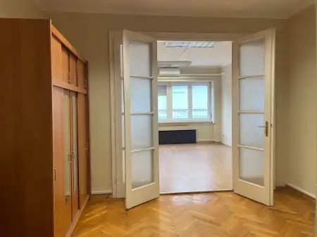 kiadó tégla lakás, Budapest, V. kerület