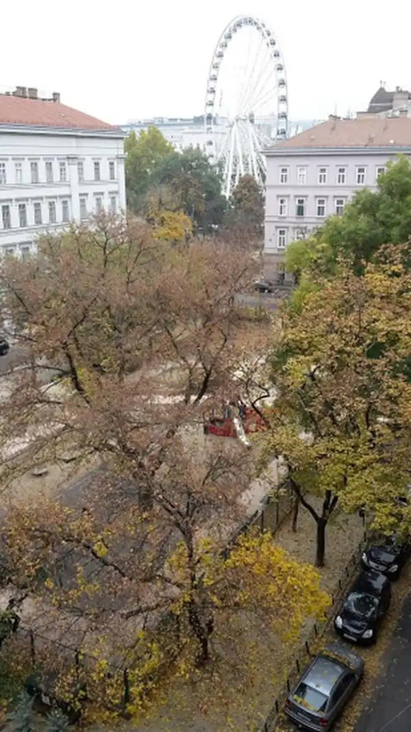 Kiadó tégla lakás, Budapest, V. kerület 3 szoba 101 m² 564 E Ft/hó