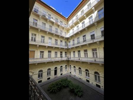 kiadó tégla lakás, Budapest, V. kerület