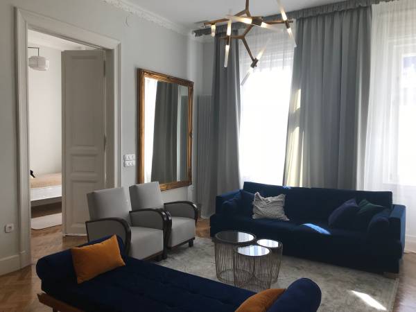 kiadó tégla lakás, Budapest, VI. kerület