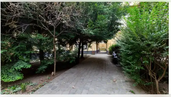 Kiadó tégla lakás, Budapest, VI. kerület 1 szoba 44 m² 292 E Ft/hó