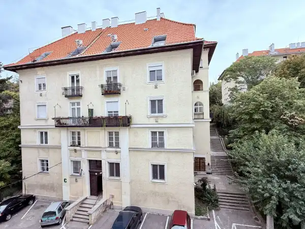 Kiadó tégla lakás, Budapest, XI. kerület 3 szoba 82 m² 250 E Ft/hó