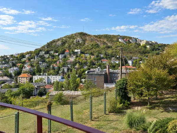 Kiadó tégla lakás, Budapest, XI. kerület 6 szoba 165 m² 871 E Ft/hó