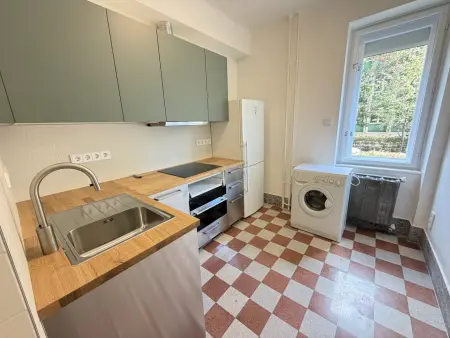 Kiadó tégla lakás, Budapest, XI. kerület 2 szoba 45 m² 260 E Ft/hó