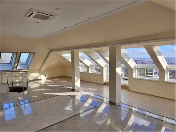 Kiadó tégla lakás, Budapest, XII. kerület 4 szoba 230 m² 1.21 M Ft/hó