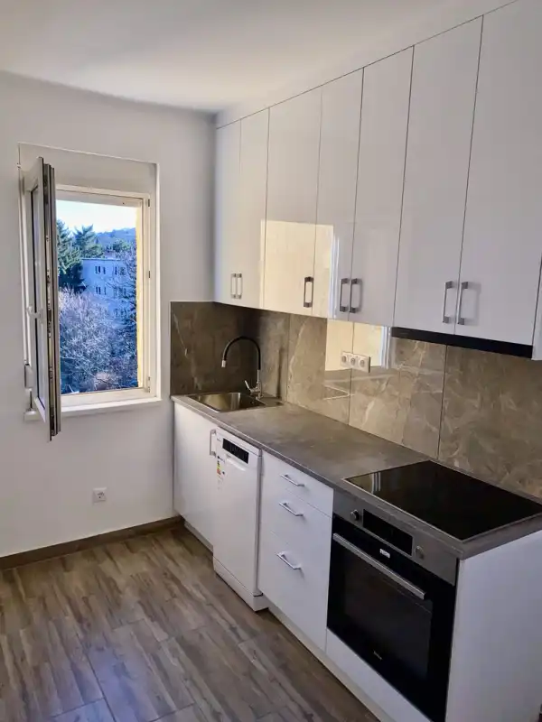 Kiadó tégla lakás, Budapest, XII. kerület 2 szoba 53 m² 270 E Ft/hó