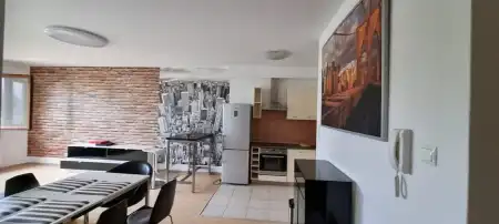 Kiadó tégla lakás, Budapest, XIII. kerület 2 szoba 57 m² 340 E Ft/hó