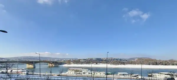 Kiadó tégla lakás, Budapest, XIII. kerület 2 szoba 55 m² 280 E Ft/hó