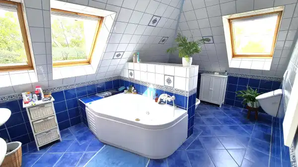 Kiadó tégla lakás, Budapest, XIV. kerület 4 szoba 120 m² 300 E Ft/hó