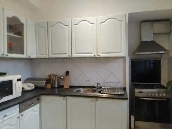 Kiadó tégla lakás, Budapest, XIV. kerület 3 szoba 80 m² 250 E Ft/hó