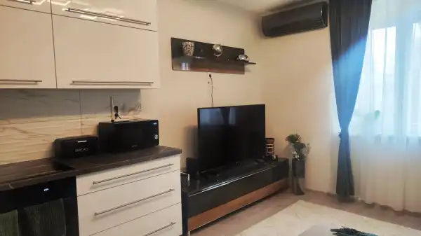 Kiadó tégla lakás, Budapest, XIV. kerület 1+1 szoba 45 m² 260 E Ft/hó